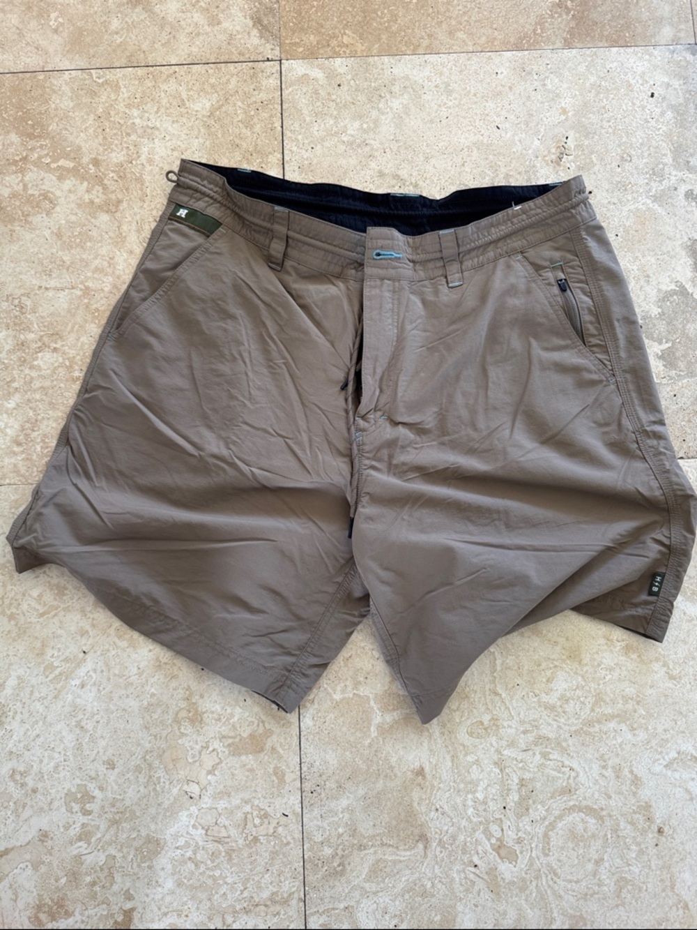 Howler Brothers Men's Taupe Hybrid Shorts